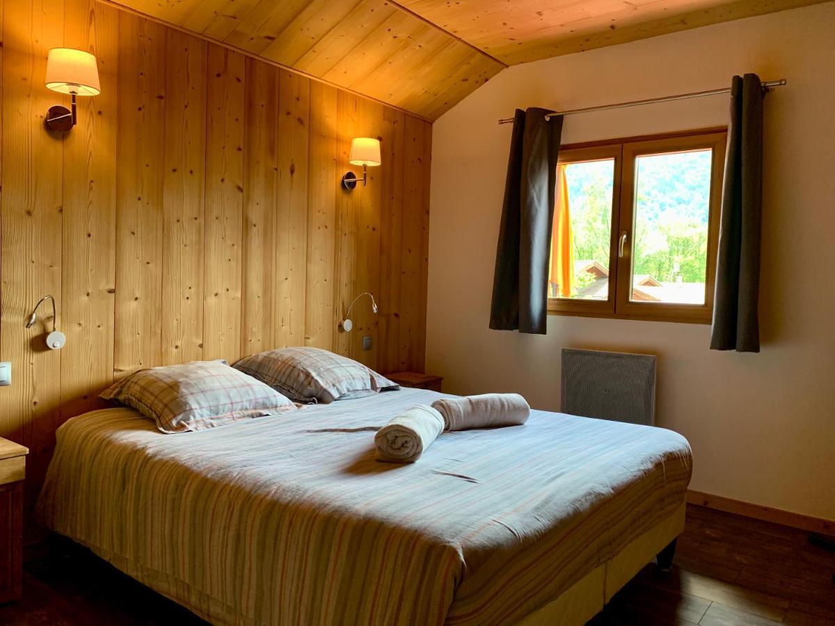 Appartement Avec Jacuzzi Dans Chalet Prive, Grande Terrasse, Parking Gratuit Les Houches Exteriör bild